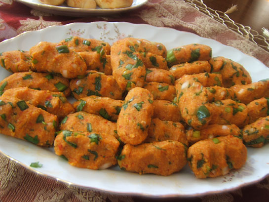 Yalancı Çiğ Köfte Tarifi ve Malzemeleri